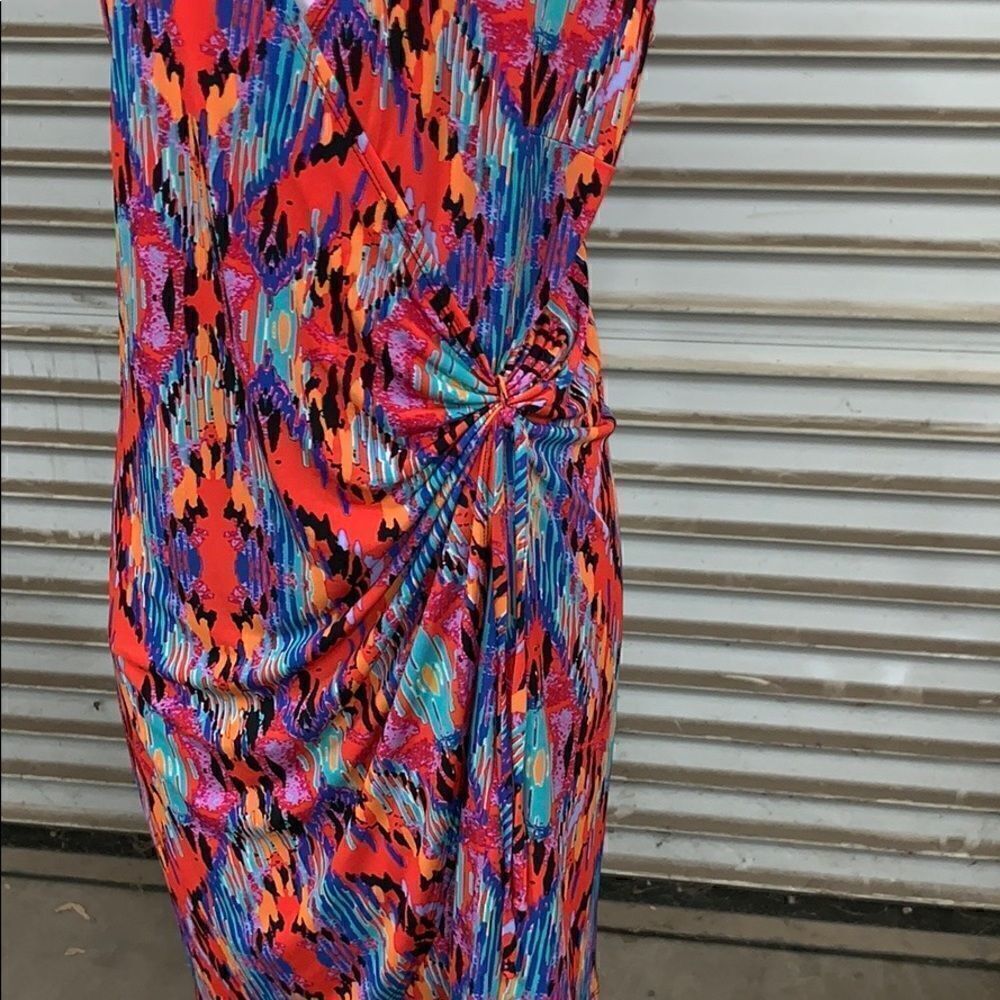 Emma & Michelle colorful mock wrap dress - Picture 4 of 8